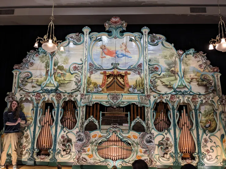 dance organ