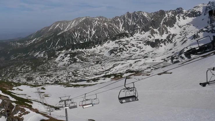 山上就可以看到一堆湖了，不過不包括morskie oko，它在山的另一頭
