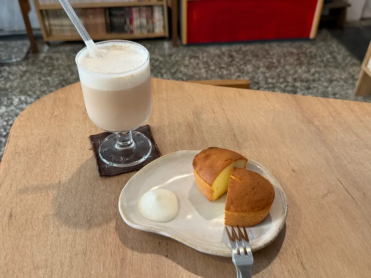 鹽之花磅蛋糕   100元