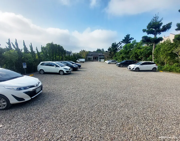 光鮮綠蔬-停車場/ 圖片來源：Betty's Jump Diary