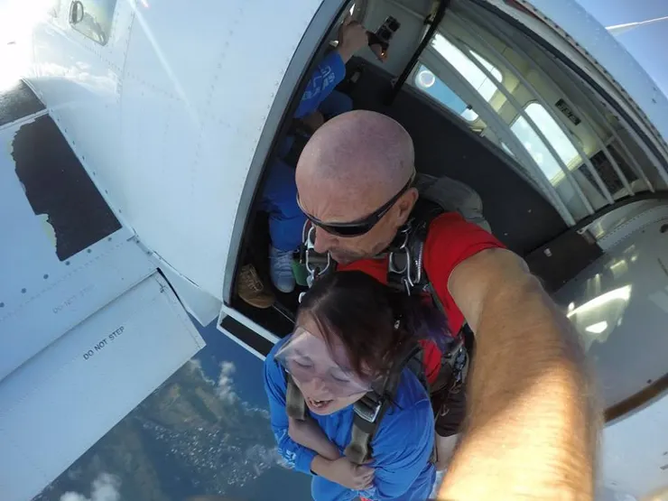 突然人生跑馬燈在我腦海一閃而過