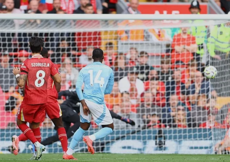 赫臣奧杜射入1:0擊敗利物浦