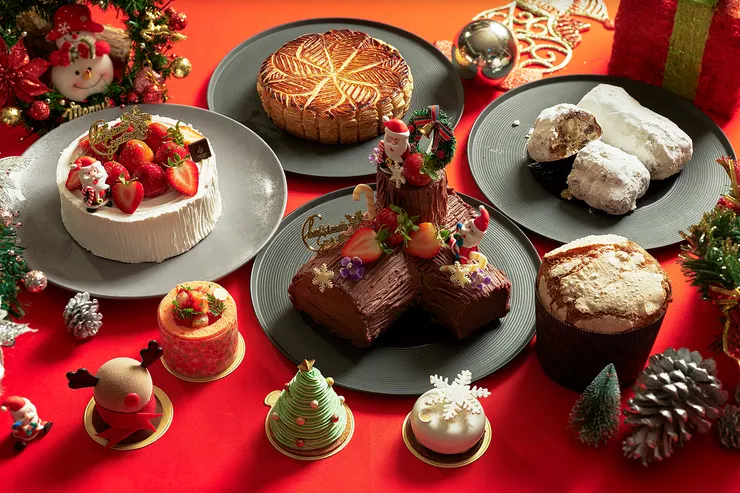 JR東日本大飯店台北點心房主廚黃伯欽推出多款聖誕限定甜點。