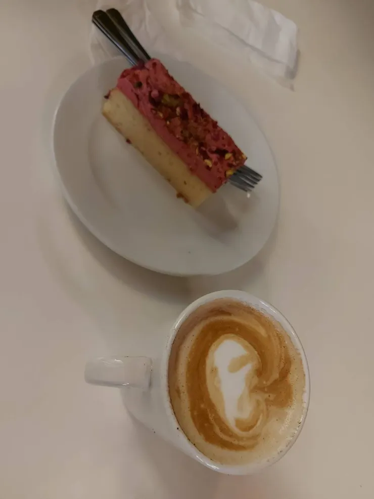 博物館內的下午茶點，吃了什麼喝了什麼不是重點，是那份悠閒恬靜幸福感