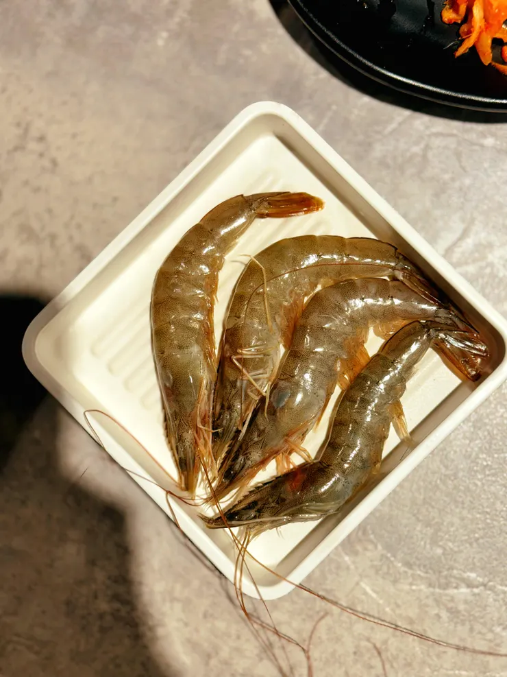 蝦蝦必點，印象中點了3盤