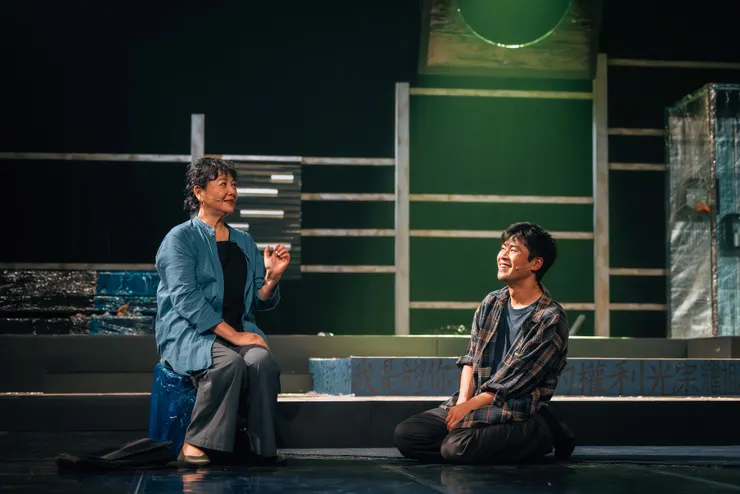 《蘑菇》劇照，楊景翔演劇團，攝影黃煌智