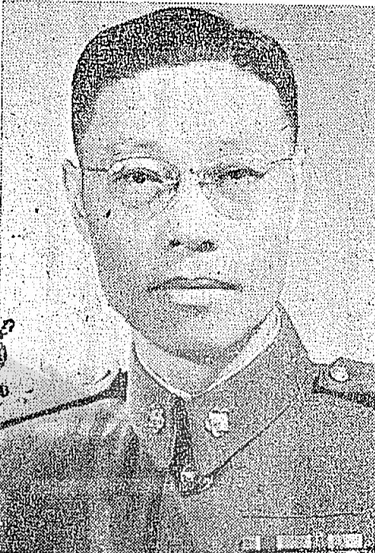 盛文於成都防衛總司令任內所攝,時年四十二歲。