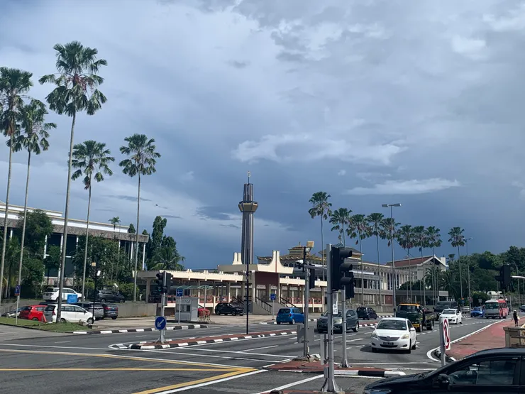 漫步汶萊City Centre。