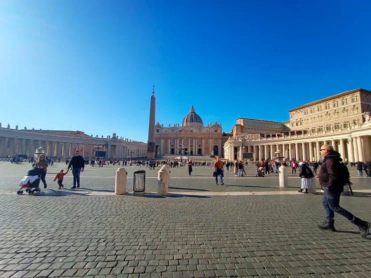 ▲尋找排隊隊伍中