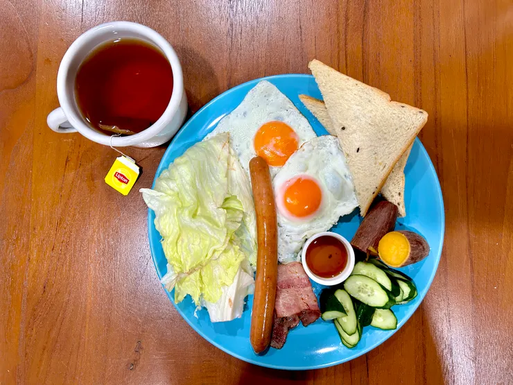 〈早起的青山有菜吃〉