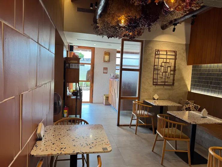 雙人座的用餐環境