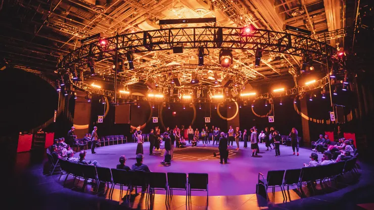 坂本龍一《鏡：KAGAMI》演出現場側拍。／Yoko Takatani 提供