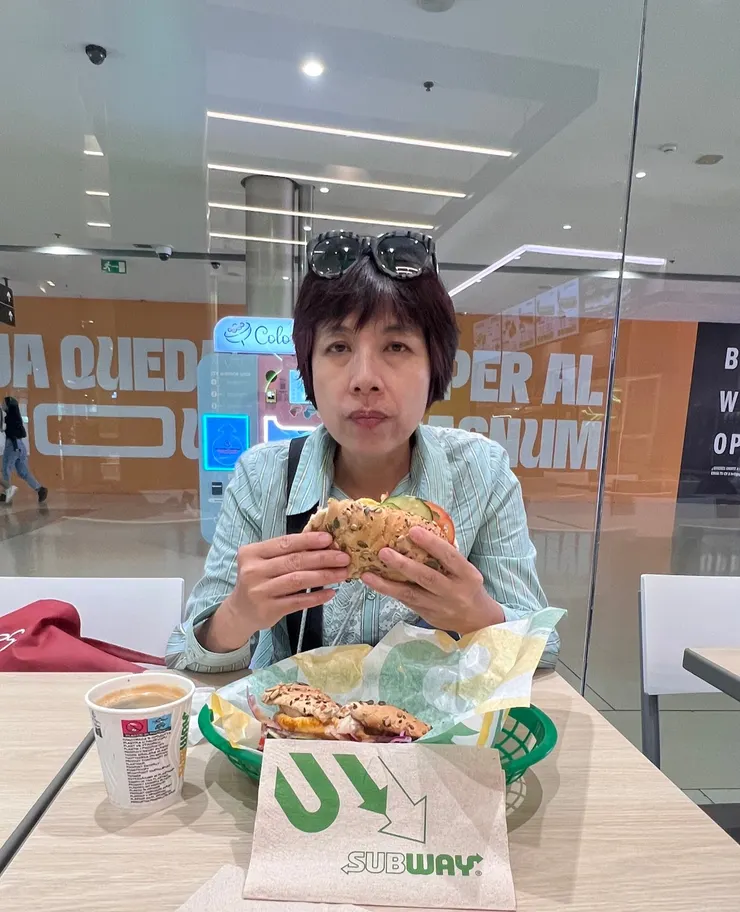 巴塞隆那舊港商場的subway沒有給客人補水