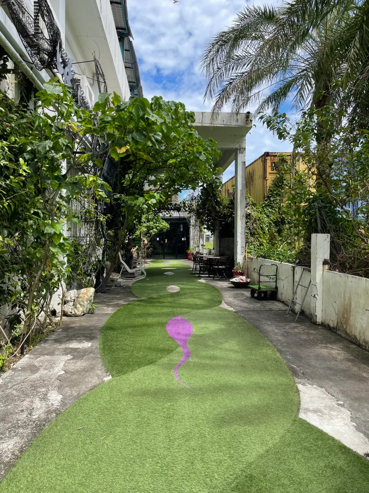 與其說廢，倒不如說綠化？