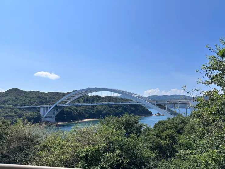 大三島橋，是一座相對比較小巧可愛的橋
