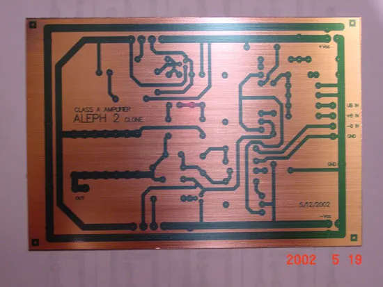 曝光顯影後的電路板