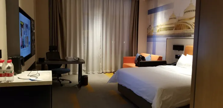 下榻酒店很精美，設備也齊全，可惜沒有足夠時間享受