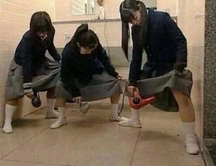 哈哈哈！這個圖好笑！