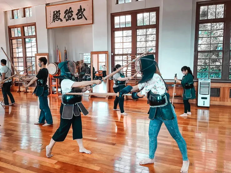 me shot by unknow @ 鼓山武德殿，台灣。22 / 08/ 2022.