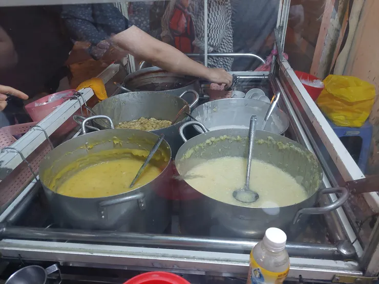 當地路邊攤甜點，超級甜