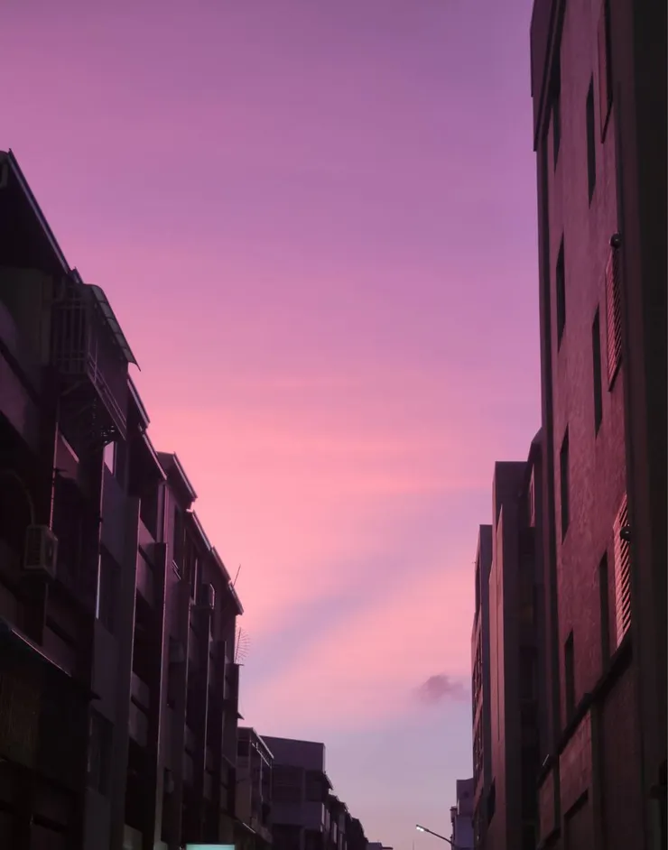 Day 8 很芭比的天空(跟得上流行阿)