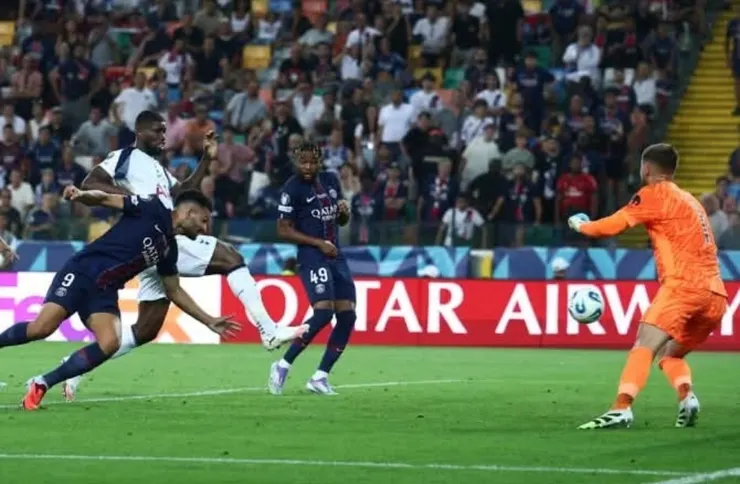 干沙路拉莫斯頭槌建功助巴黎聖日耳門追和2:2