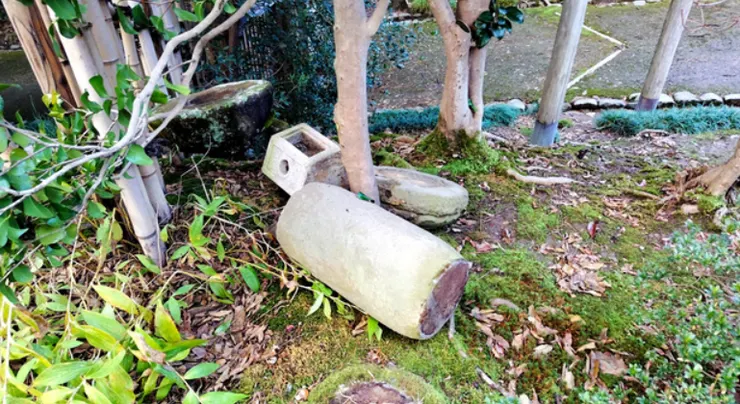 兼六園石燈籠倒塌