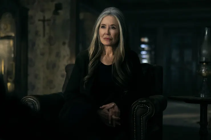 瑪德琳看似強勢無情，卻在某些時刻展現人性的一面