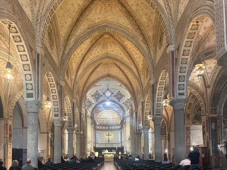 Santa Maria delle Grazie主教堂內部