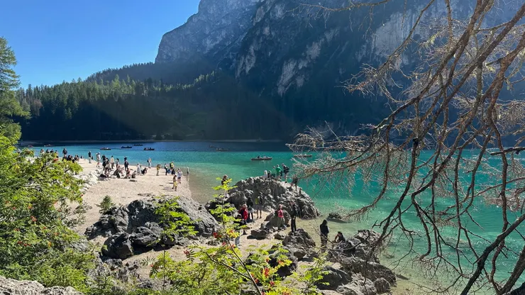 Lago di Braies 環湖步道一景