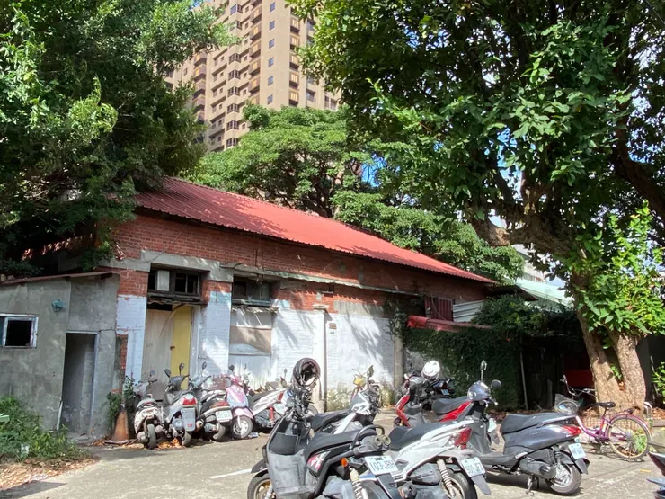 武德殿外觀。期待盡快完成修復。