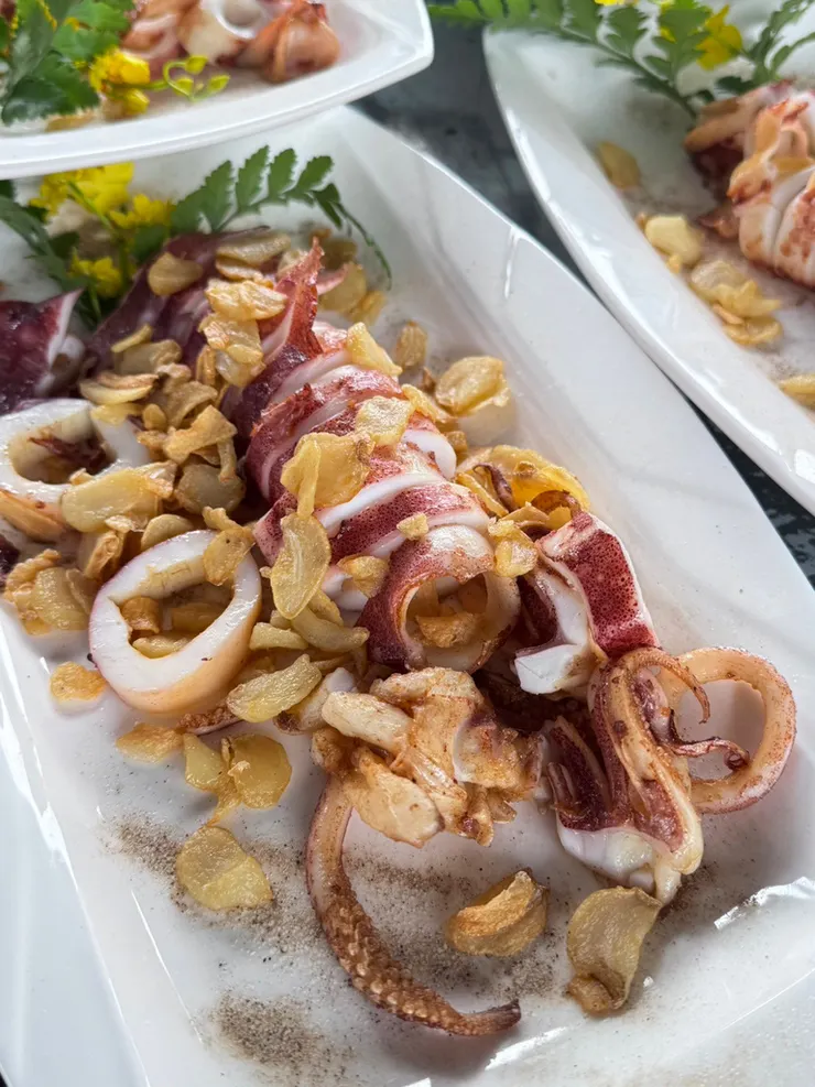 台南辦桌推薦【洪廚囍宴】澎湃海鮮盛宴，魚翅龍蝦鮑魚全都有！不