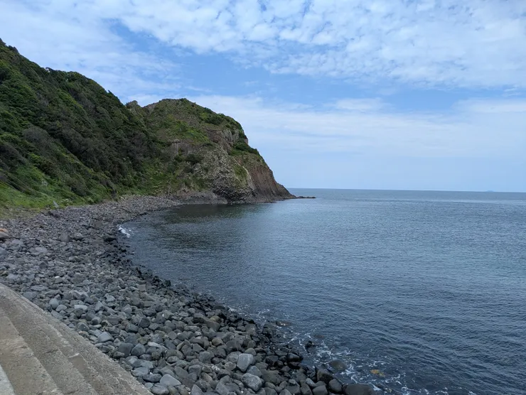 從另一角度觀賞玄武岩奇景