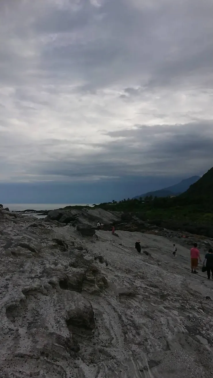 火山泥灰岩地質