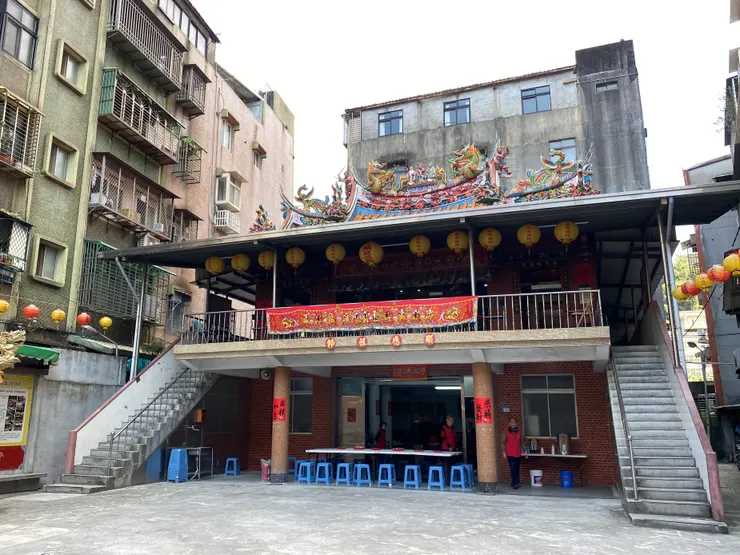 寶慶街32巷5弄5號「大坪林泰山巖顯應祖師廟」