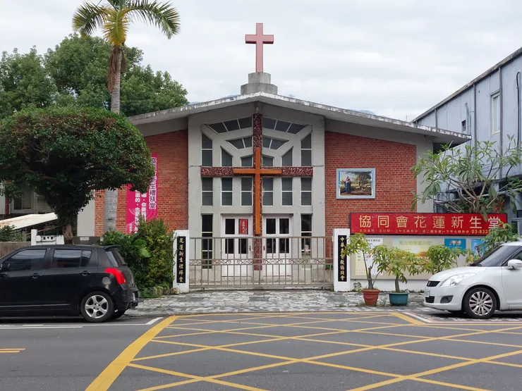 T字路口的教堂 / 資料來源：我自己