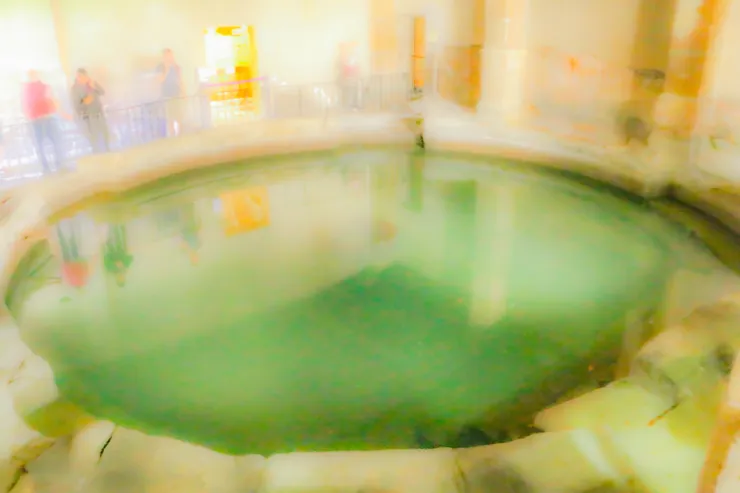 巴斯羅馬浴池遺跡一景