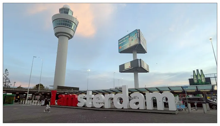 史基浦機場,歐洲航班的大總站