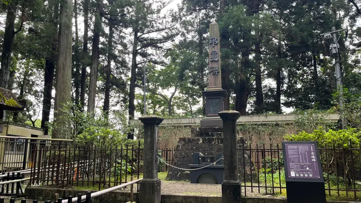 同樣是個相當難過的故事。