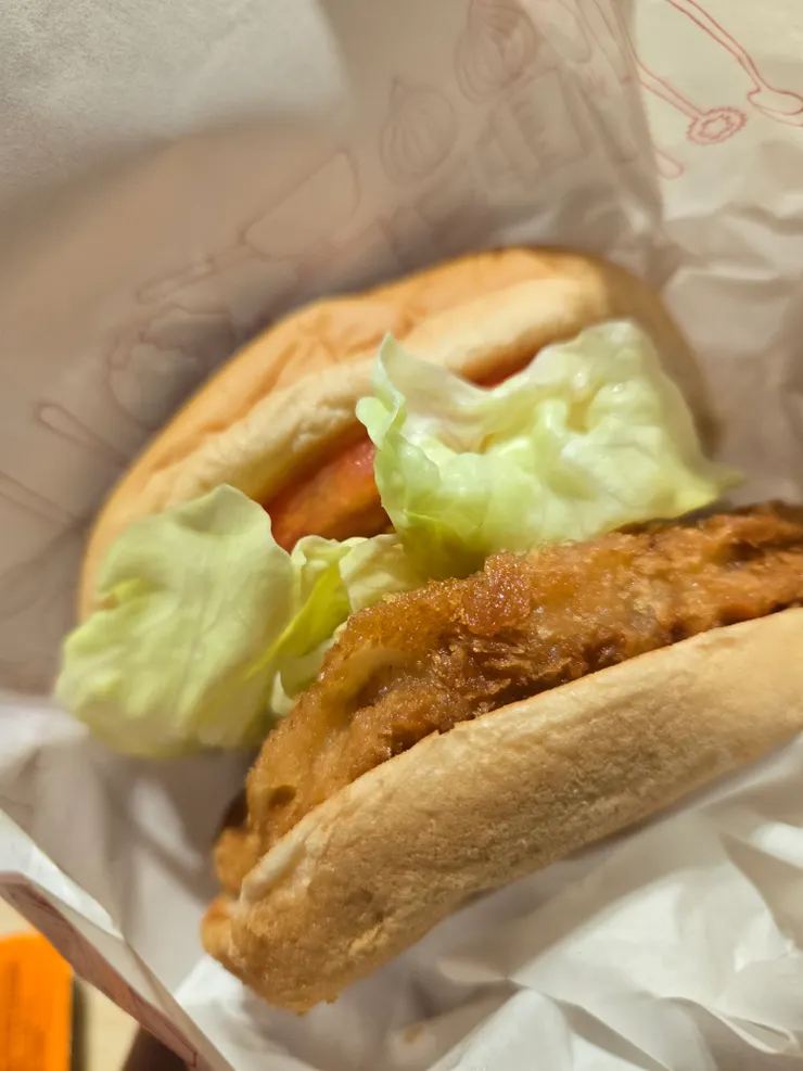 柚香胡麻豬排堡真的看起來很好吃