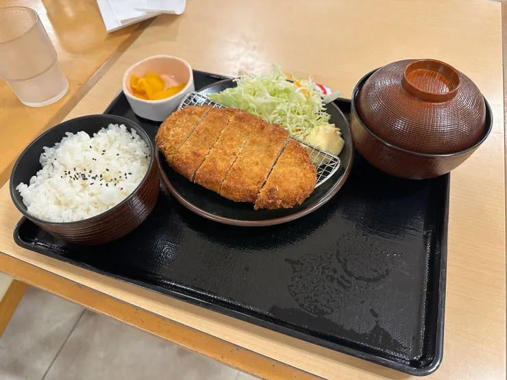 少爺點炸豬排定食