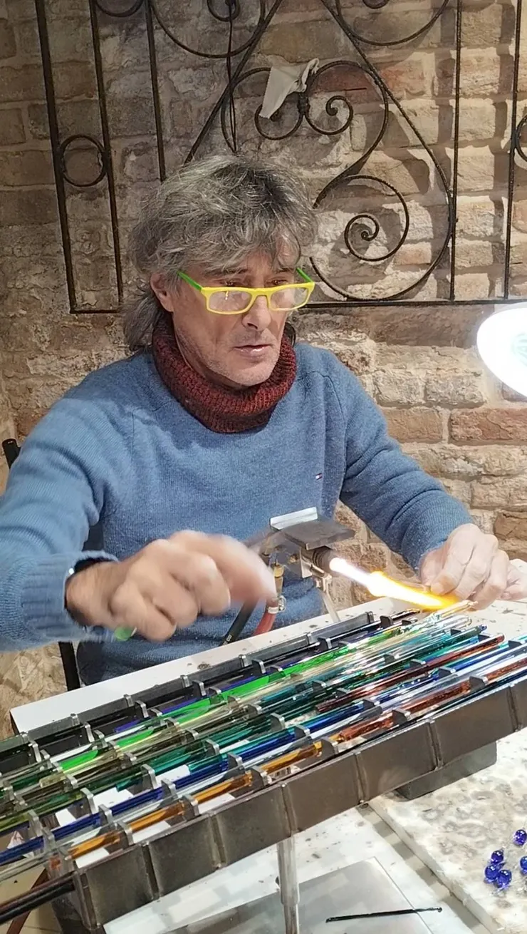 Nason Ermanno老闆，離開前還給了我們名片~