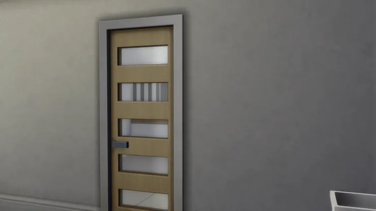 門上有條形玻璃窗，可以看到外面，私密得來但未至於跟外界隔絕。