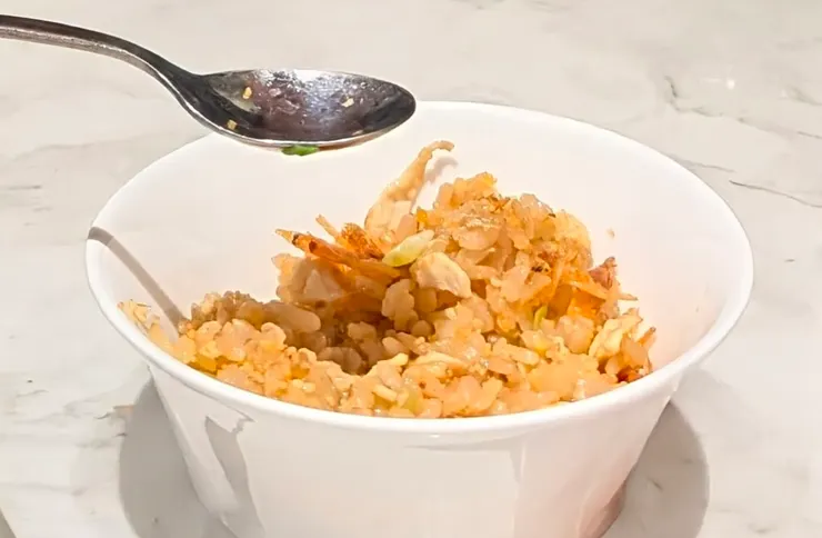 吃不夠就再來一碗的靈魂料理櫻花蝦炒飯