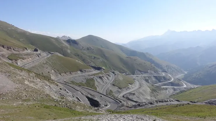 2019拍攝的九彎十八拐、吉爾吉斯境內的帕米爾公路