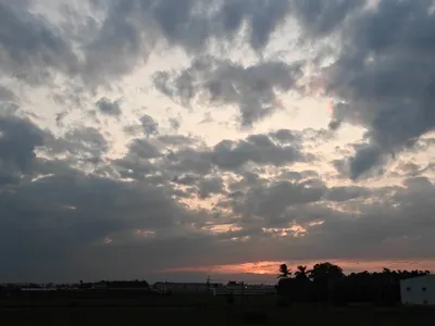 5月的雲象