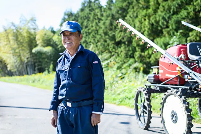 農業合作社南家城農業合作社長-岩崎忠宏先生,幫忙翻新並加高了白山高中球場的球網。