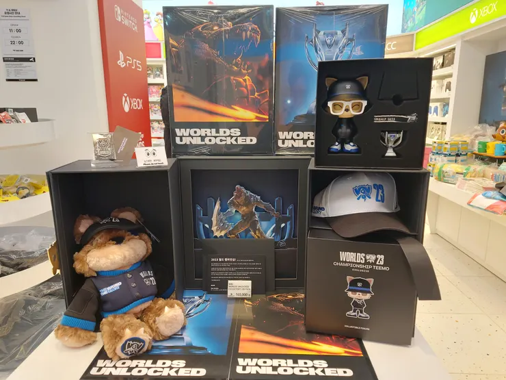 代售的世界大賽解盲精裝盒