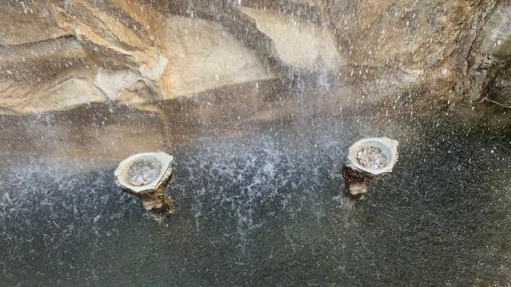 丟了3枚硬幣都沒有成功。