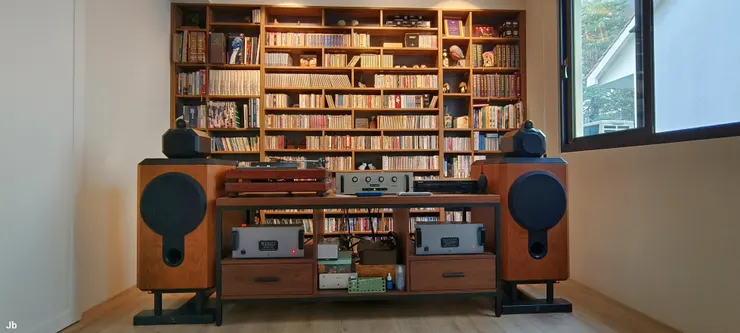 珍愛的音響唱片書籍鏡頭誰來護守